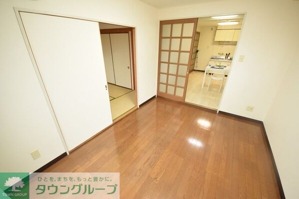 ラフィーヌ・池田5番館の物件内観写真